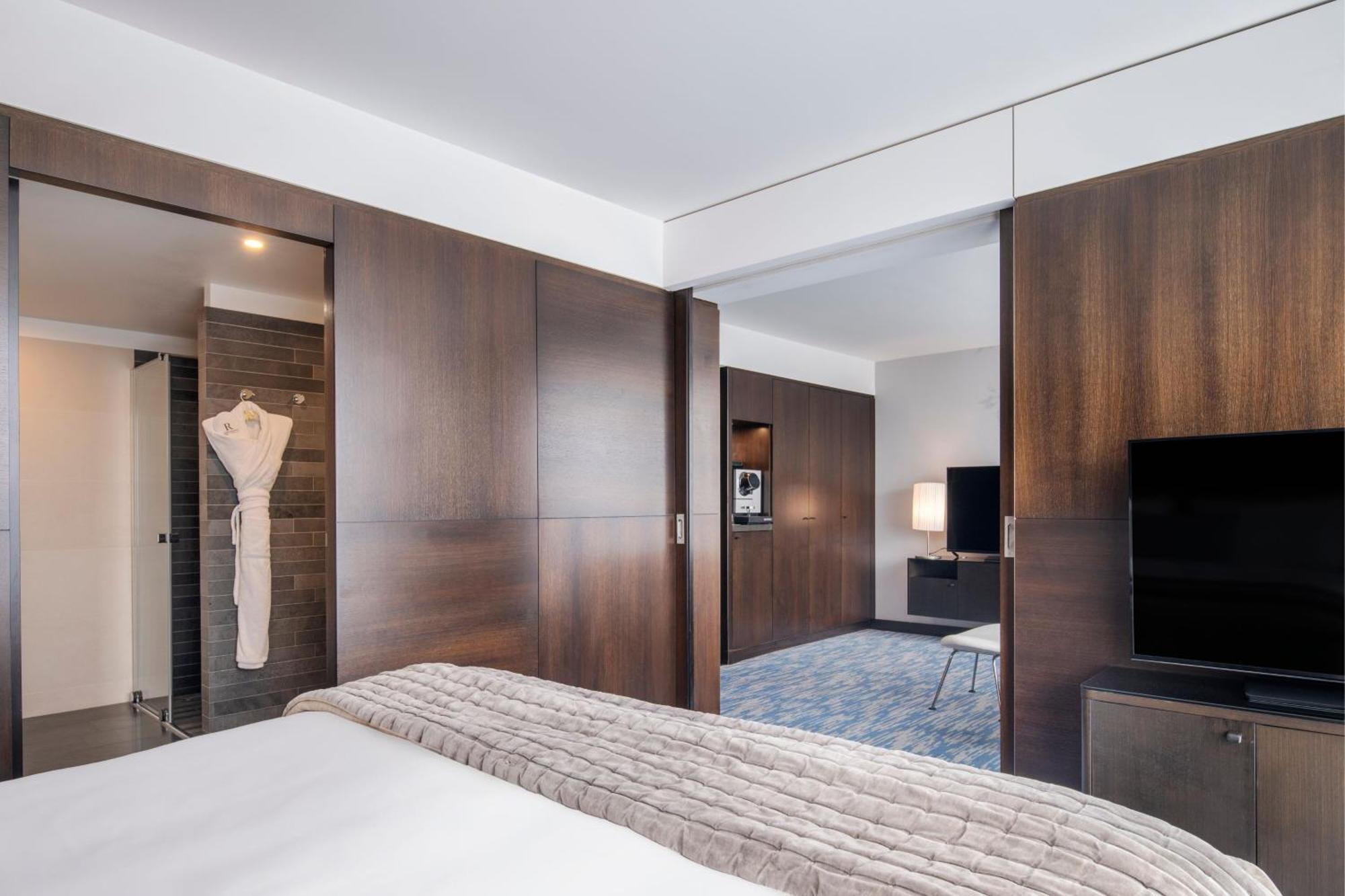 Renaissance Arc De Triomphe 5* Parijs