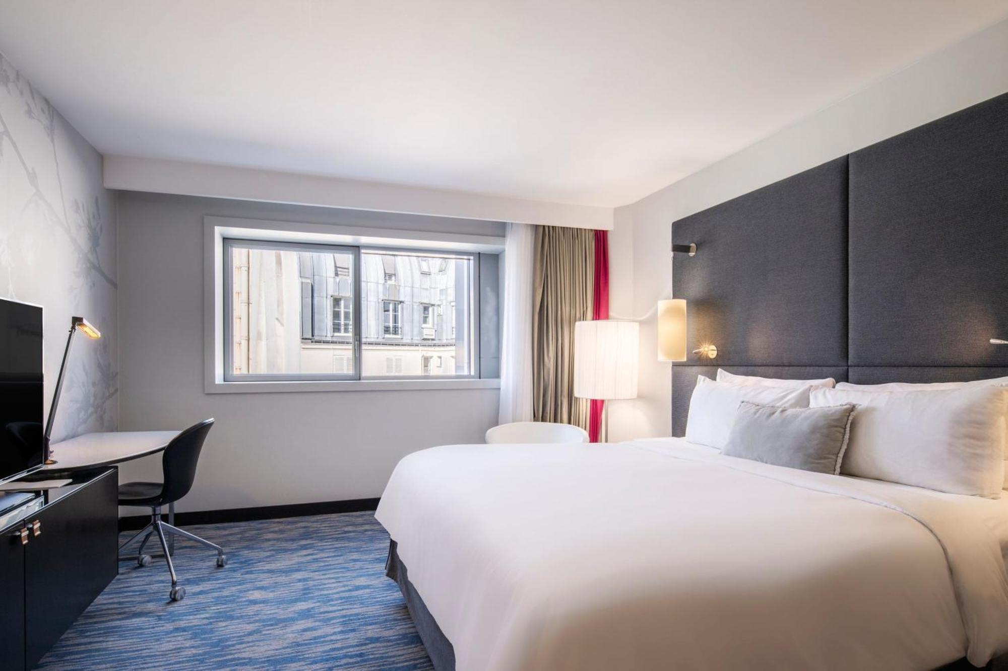 Renaissance Arc De Triomphe 5* Parijs